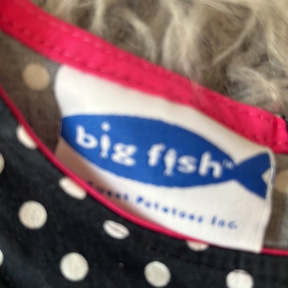 Blue and white polka dot w/ pink rose on the left side“Big Fish” brand - Picture 3 of 3